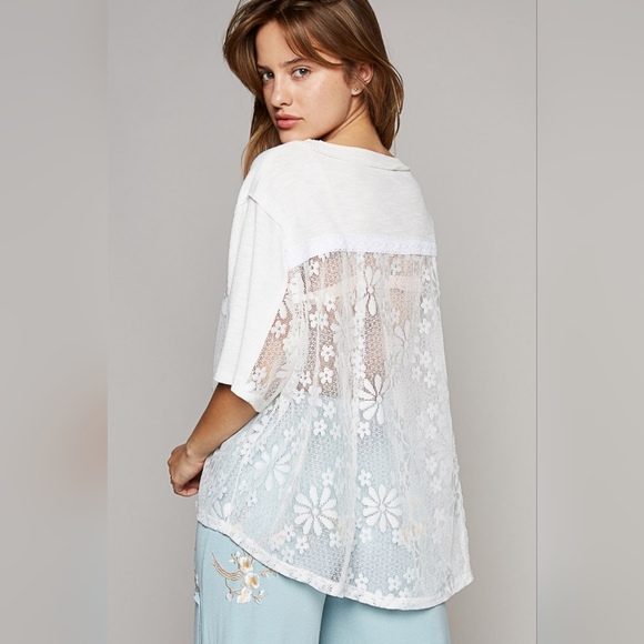 POL Round Neck Short Sleeve Lace Top - Picture 3 of 4